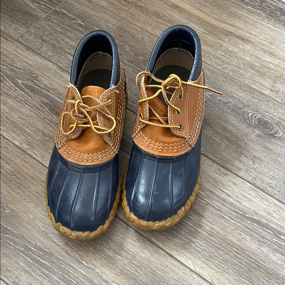 Bean Boots